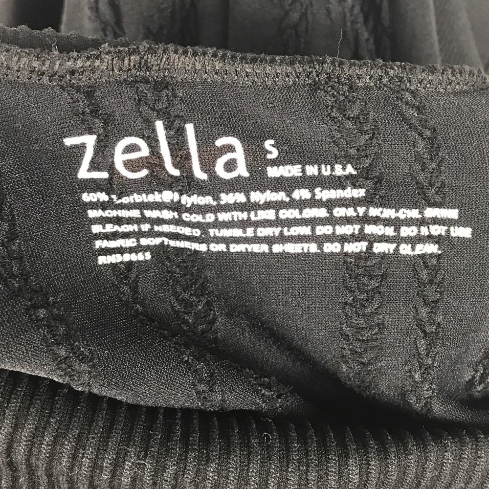 Zella Athletic long sleeve black top size small - Picture 6 of 6